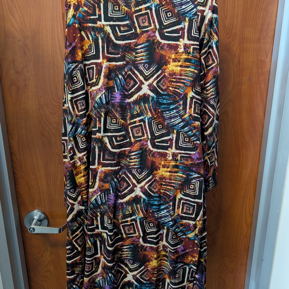 Eye Candy Multicolor Abstract Cardigan - Picture 2 of 3